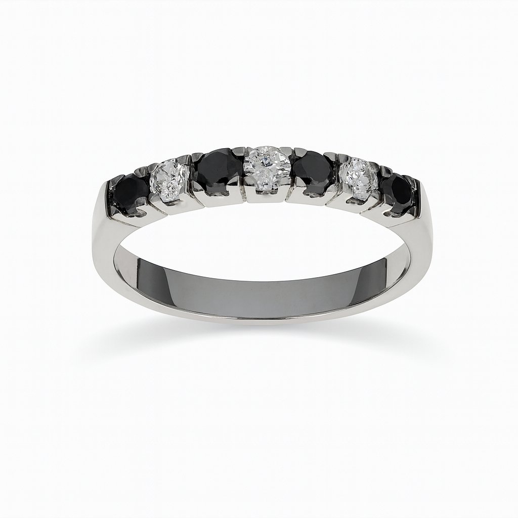 Row ring with black diamonds